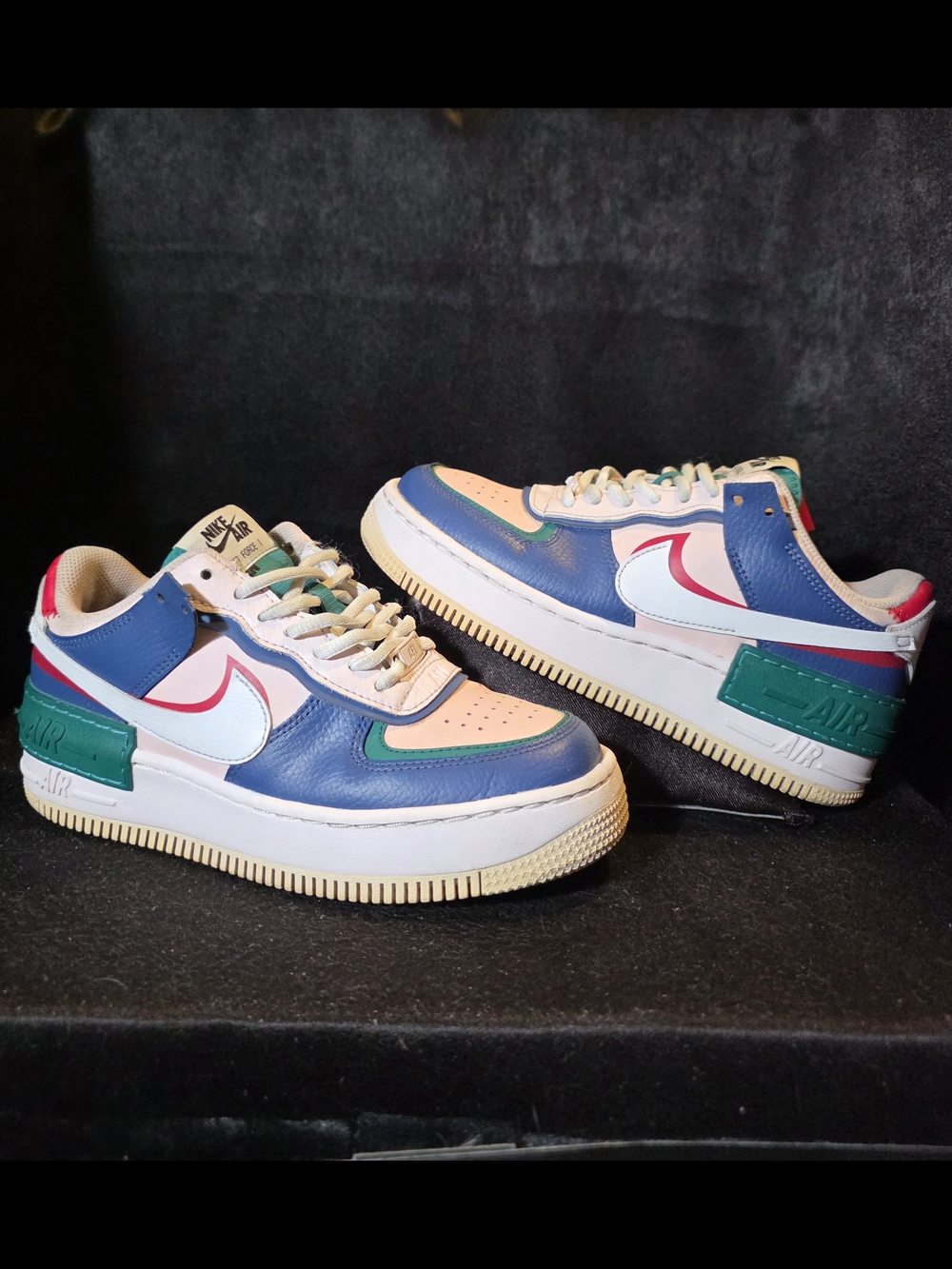 Nike Womens Air Force 1 Low Multicolor Leather Sneakers Size 7